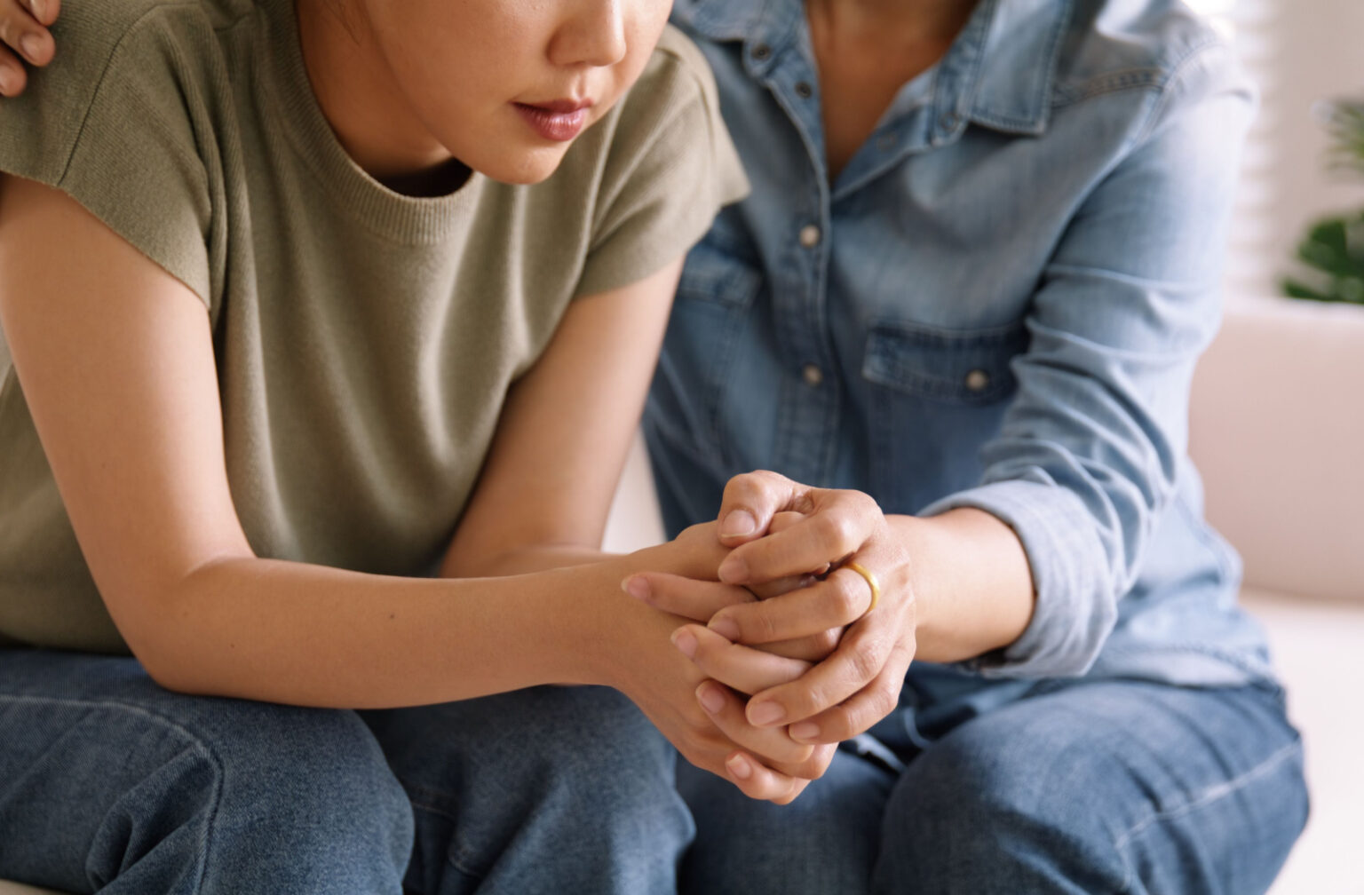 What to Say to Someone Who Is Suicidal | Distress Centre